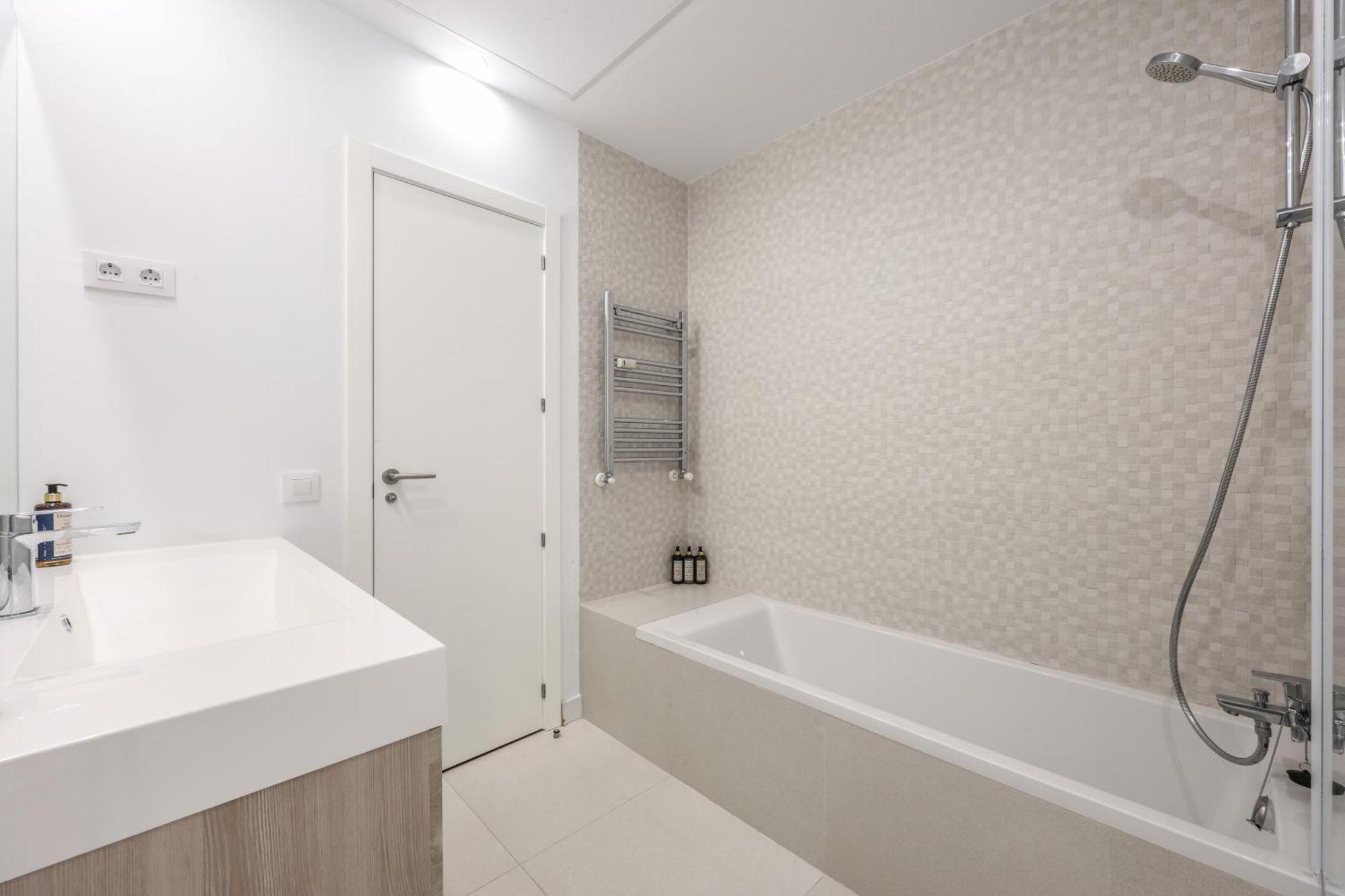 Be Coliving Madrid Centro 호텔 외부 사진